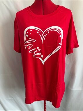 Red Short Sleeve Women's Tee with White Heart Graphic